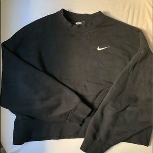Nike oversized cropped crewneck